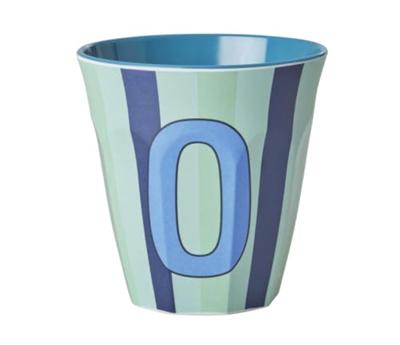 Gestreepte melamine mok LETTER O rice, medium 250 ml meerkleurig