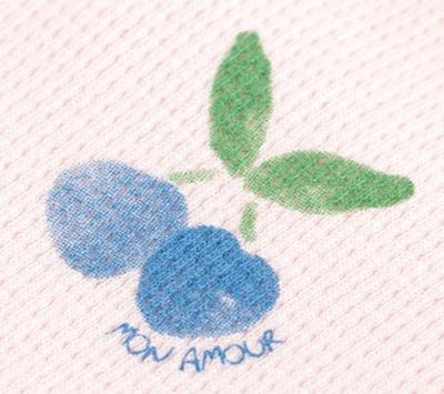 Babyrompertje met rond kraagje PETIT BATEAU rouge Babyrompertje met rond kraagje PETIT BATEAU rouge