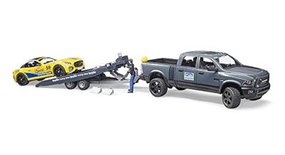 bruder RAM 2500 Power Wagon en Roadster Bruder Racing Team modelvoertuig