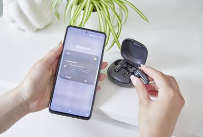 Intenso Buds Pro TWS True Wireless koptelefoon T510HAE met hybride ANC, ENC, Bluetooth en tot 35 uur muziekweergave, zwart