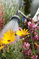 Gardena Premium Tuinbroes E6 met 90cm Verlengstuk - Diverse Stralen, Anti-Vorst & Ergo Grip - thumbnail