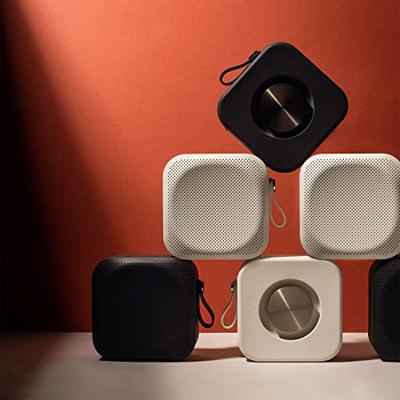 Sudio F2 Bluetooth luidspreker AUX, Draagbaar, Waterafstotend Zwart - thumbnail