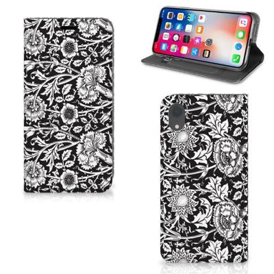 Apple iPhone Xr Smart Cover Black Flowers Apple iPhone Xr Smart Cover Black Flowers