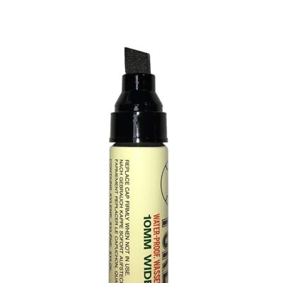 Yoken permanent marker zwart 10 mm punt 12 stuks Yoken permanent marker zwart 10 mm punt 12 stuks