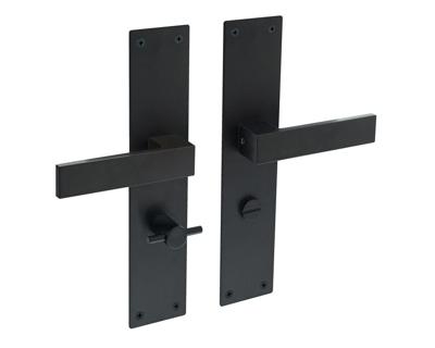 Intersteel Deurkruk Amsterdam op schild met toilet-/badkamersluiting 63/8 mm - mat zwart Intersteel Deurkruk Amsterdam op schild met toilet-/badkamersluiting 63/8 mm - mat zwart