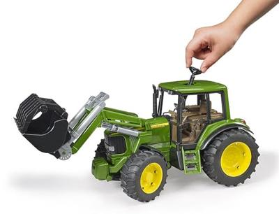 Bruder John Deere 6920 met voorlader 1:16