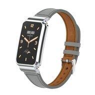 Classic leren bandje met case - Grijs - Xiaomi Smart band 7 Pro Classic leren bandje met case - Grijs - Xiaomi Smart band 7 Pro