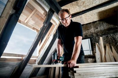 Metabo STE 100 Quick 601100500 Decoupeerzaag met pendelbeweging Incl. koffer 710 W Metabo STE 100 Quick 601100500 Decoupeerzaag met pendelbeweging Incl. koffer 710 W