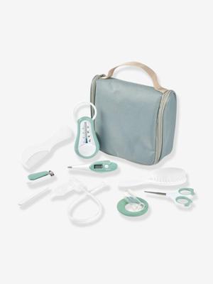 Toiletartikelen etui en 10 benodigdheden / toebehoren saliegroen Toiletartikelen etui en 10 benodigdheden / toebehoren saliegroen