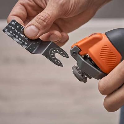 BLACK+DECKER BDCOS18N 18V Oscillerende multitool | Zonder accu | 18 accessoires - BDCOS18N-XJ BLACK+DECKER BDCOS18N 18V Oscillerende multitool | Zonder accu | 18 accessoires - BDCOS18N-XJ