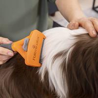 FURminator Undercoat DeShedding Tool hond lang haar M - thumbnail