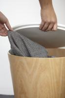 Umbra Woodrow opbergstoel 40x28x41cm Berkenhout Wit/naturel 1009760-668 - thumbnail