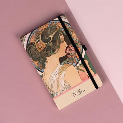 NOTIQUE Notitieboek gestippeld met elastiek 13x21cm ca. A5, designer hardcover notebook stippen, notitieblok, notitieboek, dagboek voor volwassenen, dames (alphonse mucha sleutelbloem)