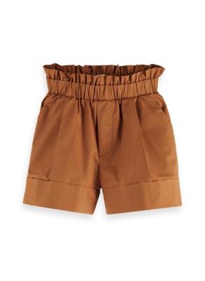 Wider fit cotton shorts with elasticated waist Wider fit cotton shorts with elasticated waist