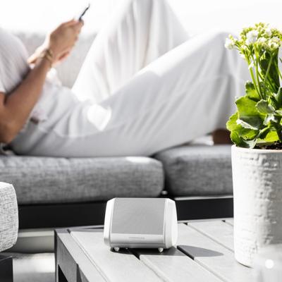 Vonmählen Air Beats Mini Portable Bluetooth Speaker White