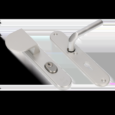 AMI Veiligheidsbeslag 250/50/15 Kt 72 Deurdikte 90/83 Li Deurkruk 369 Profielcilinder 72 F1 Deurdikte 38/42 Mm. - 656445 AMI Veiligheidsbeslag 250/50/15 Kt 72 Deurdikte 90/83 Li Deurkruk 369 Profielcilinder 72 F1 Deurdikte 38/42 Mm. - 656445