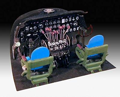 Revell 1/72 C-54D Thunderbirds (platinum editie) Revell 1/72 C-54D Thunderbirds (platinum editie)