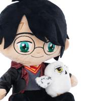 Harry Potter Plush Figure Sitting with Animals Harry 25 cm - thumbnail