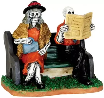 Lemax really late train halloween figuur Spooky Town 2014 Lemax really late train halloween figuur Spooky Town 2014