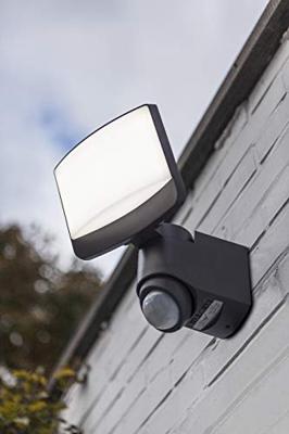 Grote donkergrijze wandlamp met PIR sensor en LED lichtbron (5000K Helder wit) 'Lutec Sunshine' Grote donkergrijze wandlamp met PIR sensor en LED lichtbron (5000K Helder wit) 'Lutec Sunshine'