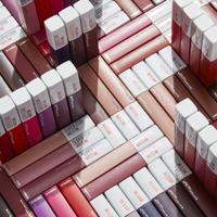 Maybelline SuperStay Matte Ink 30 Romantic - langhoudende lipstick met een trendy ultra matte finish die tot 16 uur blijft zitten - roze liquid lipstick - 5 ml - thumbnail