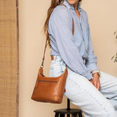 The Chesterfield Brand Shoulder Bag Mirage-Cognac