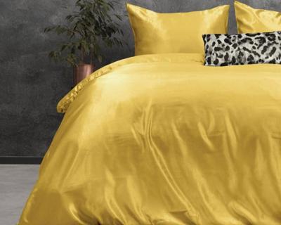 RoyalTextile - Beauty Skin Care Dekbedovertrek - Micropercal - Goud - 140 x 220 RoyalTextile - Beauty Skin Care Dekbedovertrek - Micropercal - Goud - 140 x 220