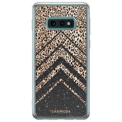 Samsung Galaxy S10e siliconen hoesje - Chevron luipaard Samsung Galaxy S10e siliconen hoesje - Chevron luipaard