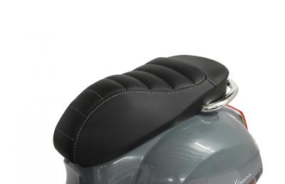 JAMARA Elektrische Vespa kinderscooter Ride On (Grijs)