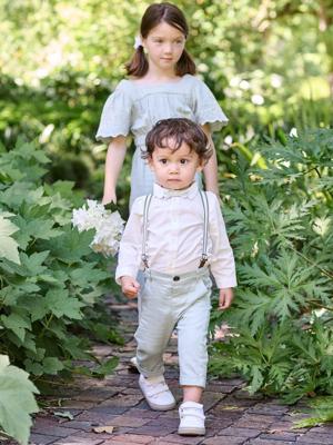 Babybroekje met afneembare bretels saliegroen Babybroekje met afneembare bretels saliegroen