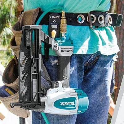 Makita AF601 8 bar Brad tacker (16 Ga) in koffer