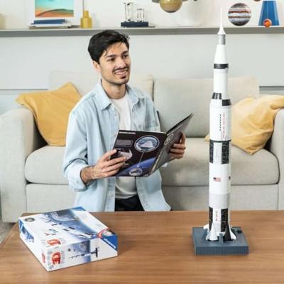 Ravensburger puzzel planeet Apollo Saturn v rocket0. 440 stukjes Ravensburger puzzel planeet Apollo Saturn v rocket0. 440 stukjes
