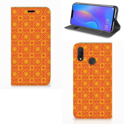 Huawei P Smart Plus | Hoesje met Magneet | Batik Oranje