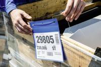 Durable Draadbeugelmap 175207 Donkerblauw 22.3 cm x 21.8 cm - thumbnail