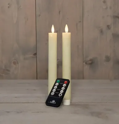 Anna's Collection LED dinerkaars flame effect ribbel 23 cm ivoor 2 stuks Anna's Collection LED dinerkaars flame effect ribbel 23 cm ivoor 2 stuks