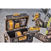DEWALT F DWST83471-QW Lader voor accupacks - thumbnail