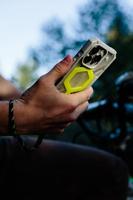 Urban Armor Gear Pathfinder MagSafe Case Backcover Apple iPhone 16 Pro Neon, Transparant MagSafe compatible - thumbnail