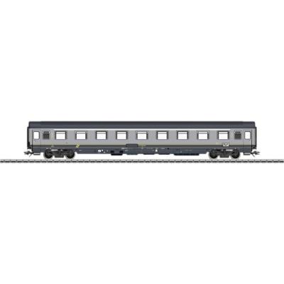 Märklin 42913 H0 personenrijtuig Az van de FS Personenrijtuig Az