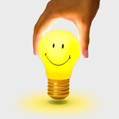 Oplaadbare smiley lamp