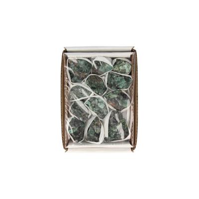 Ruwe Smaragd Edelsteen in Doosje ca. 4 cm stukken (600 gram) Ruwe Smaragd Edelsteen in Doosje ca. 4 cm stukken (600 gram)