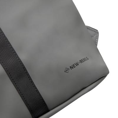 New Rebels Mart Los Angeles Antraciet 7L Rolltop Rugzak Waterafstotend