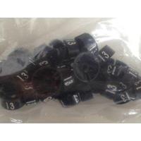 MB zwart/wit 13 voor op kledinghanger - thumbnail