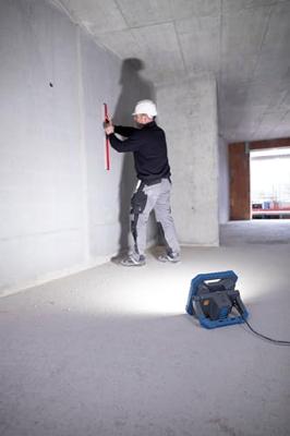 Brennenstuhl Mobiele LED Hybride Spotlight BS 8050 MH, osch Professional 18V System, 7900lm, IP55 - 1171630802 - thumbnail