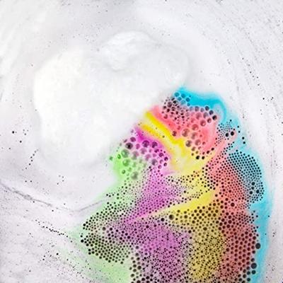 Gift Republic Regenboogwolk Badbom