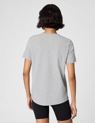 Nike Essential Sportshirt Dames L/40.