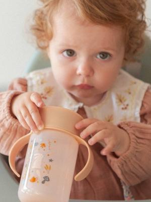 360° beker 340ml - Wonderland SUAVINEX rouge 360° beker 340ml - Wonderland SUAVINEX rouge