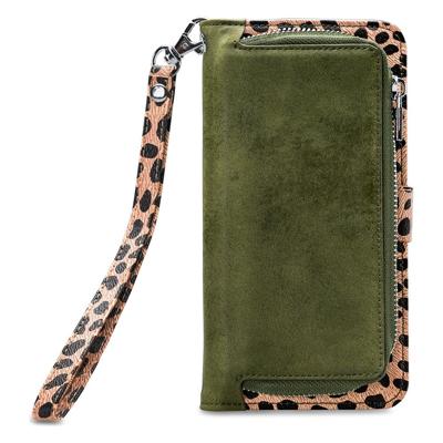 Mobilize - iPhone 7 Hoesje - Uitneembare Gelly Wallet Case Luipaard Donker Groen