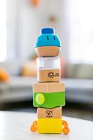 Hape bouwstenen Four Fundamentals hout - thumbnail