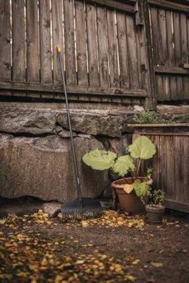 Fiskars 1063089 Bladbezem - thumbnail