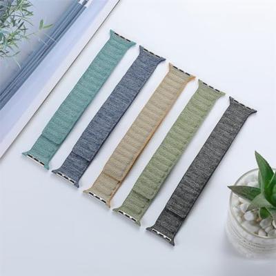 Denim nylon bandje - Lichtblauw - Geschikt voor Apple Watch 38mm / 40mm / 41mm / 42mm